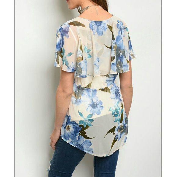 CLEARANCE! Sheer floral top - Picture 3 of 6